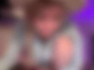 Laura Tate's Live Sex Cam Show