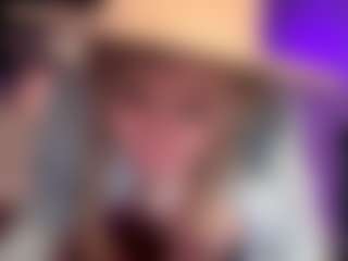 Laura Tate's Live Sex Cam Show