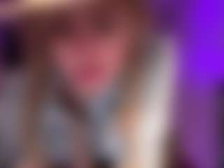 Laura Tate's Live Sex Cam Show