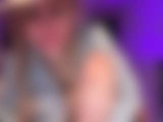 Laura Tate's Live Sex Cam Show