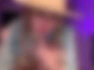 Laura Tate's Live Sex Cam Show