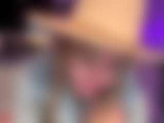 Laura Tate's Live Sex Cam Show