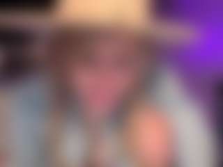 Laura Tate's Live Sex Cam Show