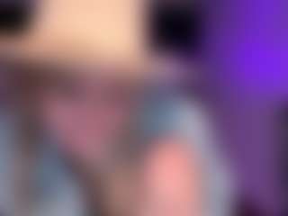 Laura Tate's Live Sex Cam Show