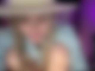 Laura Tate's Live Sex Cam Show