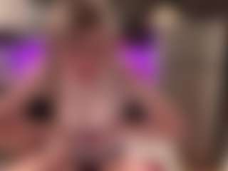 Laura Tate's Live Sex Cam Show