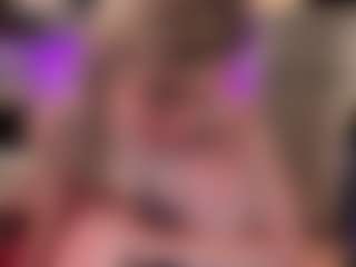 Laura Tate's Live Sex Cam Show
