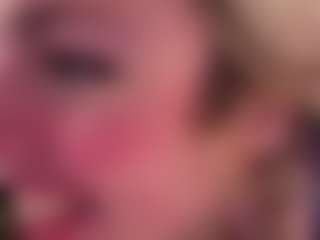 Laura Tate's Live Sex Cam Show