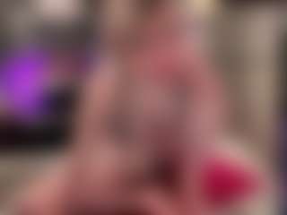 Laura Tate's Live Sex Cam Show