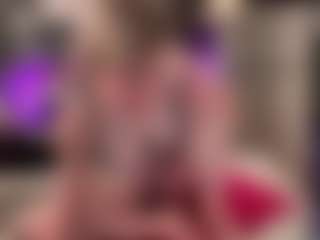 Laura Tate's Live Sex Cam Show