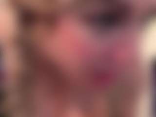 Laura Tate's Live Sex Cam Show