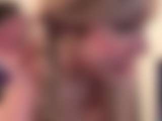 Laura Tate's Live Sex Cam Show