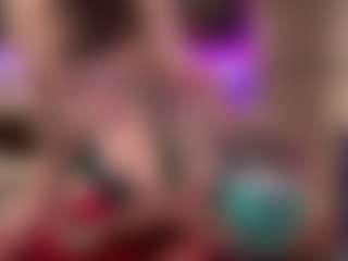 Laura Tate's Live Sex Cam Show