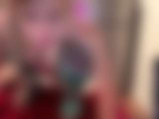Laura Tate's Live Sex Cam Show