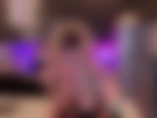 Laura Tate's Live Sex Cam Show