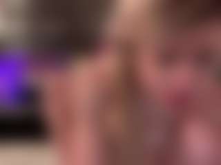 Laura Tate's Live Sex Cam Show
