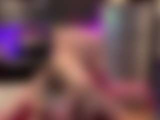 Laura Tate's Live Sex Cam Show