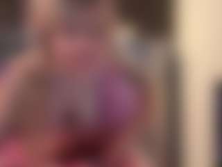 Laura Tate's Live Sex Cam Show