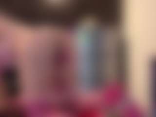 Laura Tate's Live Sex Cam Show