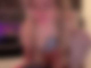 Laura Tate's Live Sex Cam Show