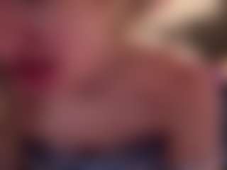 Laura Tate's Live Sex Cam Show