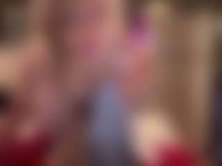 Laura Tate's Live Sex Cam Show