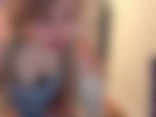 Laura Tate's Live Sex Cam Show