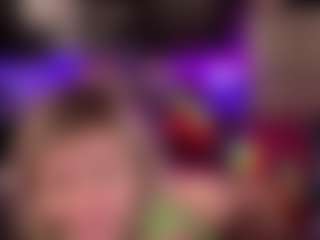 Laura Tate's Live Sex Cam Show