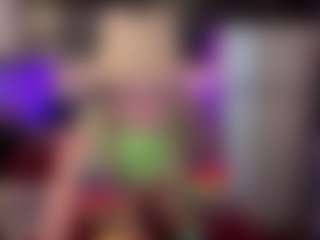 Laura Tate's Live Sex Cam Show