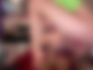 Laura Tate's Live Sex Cam Show