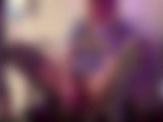 Live cam show with Laura Tate - Strip Blonde Hair on Cam Slut