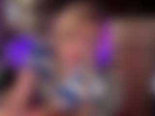 Laura Tate's Live Sex Cam Show
