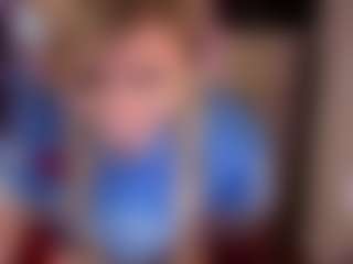 Live cam show with Laura Tate - Sexwebcam Blonde Hair on CamwithHer