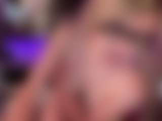 Laura Tate's Live Sex Cam Show