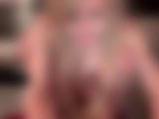 Live cam show with Laura Tate - Ride Torso on Camsoda
