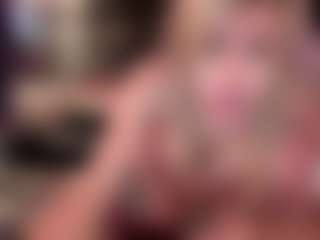 Laura Tate's Live Sex Cam Show