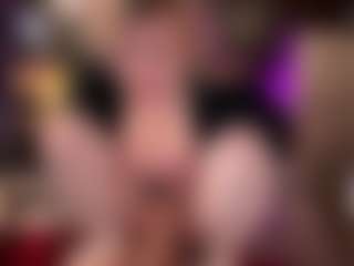 Laura Tate's Live Sex Cam Show