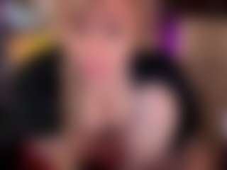 Laura Tate's Live Sex Cam Show