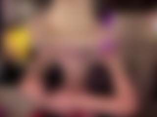Laura Tate's Live Sex Cam Show