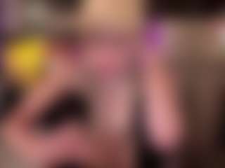 Laura Tate's Live Sex Cam Show