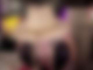 Laura Tate's Live Sex Cam Show