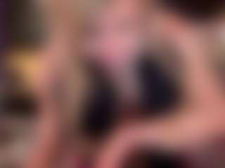 Laura Tate's Live Sex Cam Show