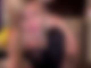 Laura Tate's Live Sex Cam Show