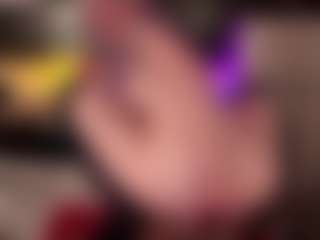 Laura Tate's Live Sex Cam Show