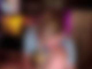 Show en direct avec Laura Tate - Bedroom Blonde Hair sur Camsoda