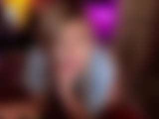 Laura Tate's Live Sex Cam Show