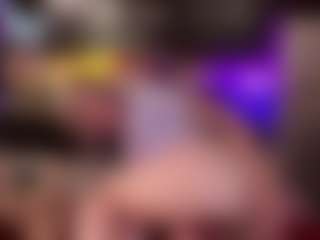 Laura Tate's Live Sex Cam Show