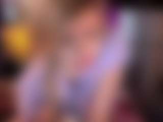 Live cam show with Laura Tate - Big Ass on Gym Cam Girls
