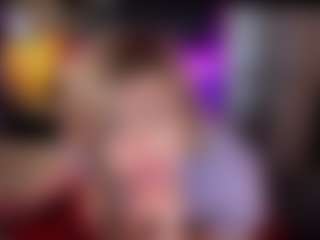 Live cam show with Laura Tate - Big Ass on sexylive.show