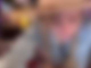 Laura Tate's Live Sex Cam Show